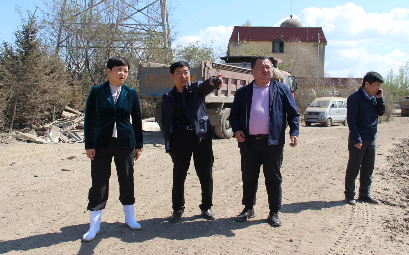 �ӵ�����  ���ݼ�̤������ί����ί��������Ө��鰢ʲ����ռ�ӵ��������